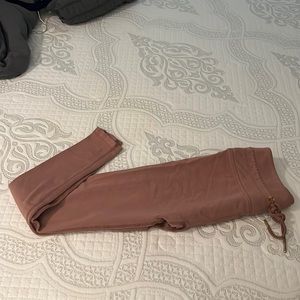Fabletics size medium sweater leggings - worn once!